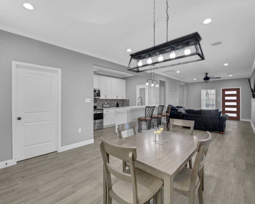 NRG/Medical Center Custom Gated new build duplex